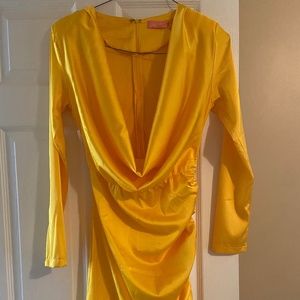 Yellow fitted dress